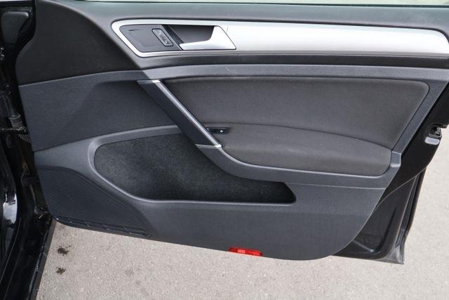 Volkswagen Golf SportWagen  2016