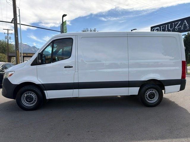 Mercedes-Benz Sprinter Van  2021