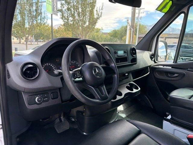 Mercedes-Benz Sprinter Van  2021