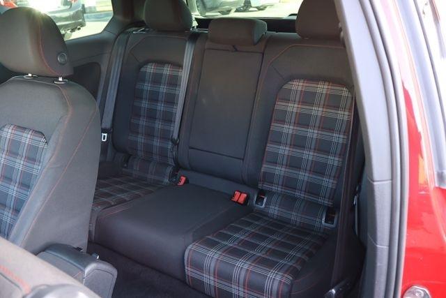 Volkswagen Golf GTI  2015