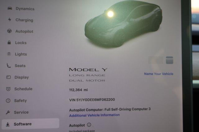 Tesla Model Y  2021