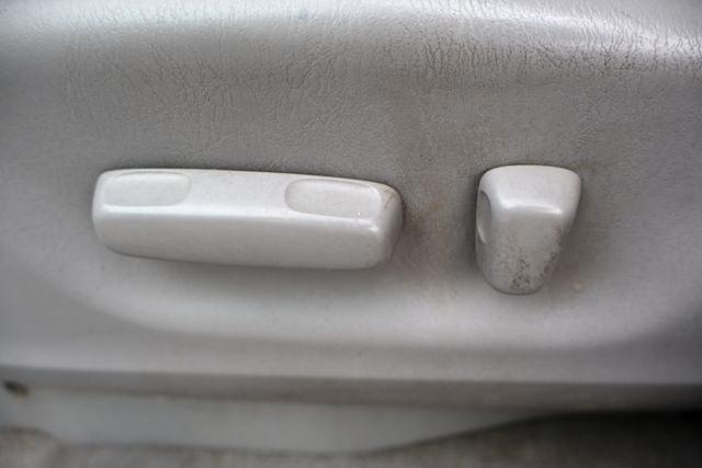 Toyota Sienna  2004