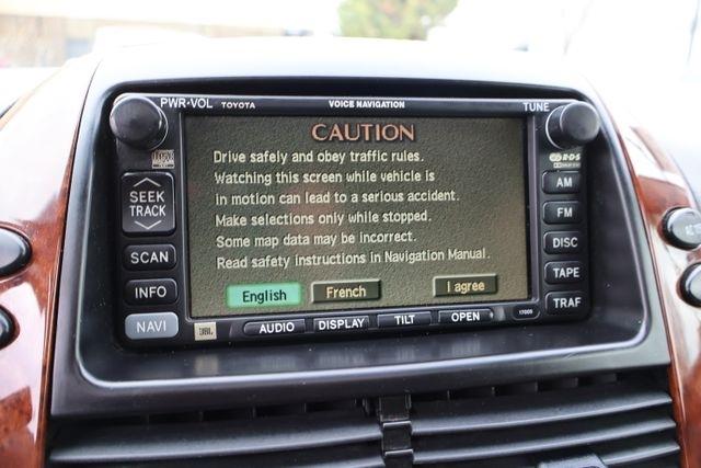 Toyota Sienna  2004