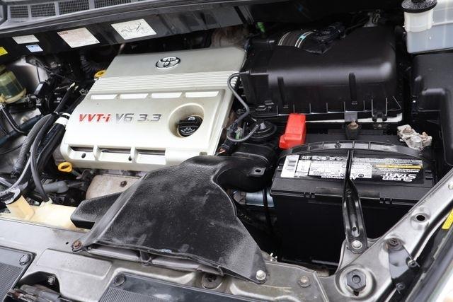 Toyota Sienna  2004