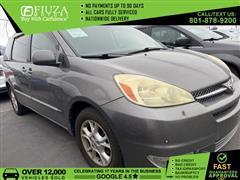 2004 Toyota Sienna 