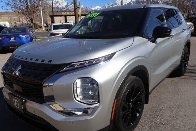 Mitsubishi Outlander  2022