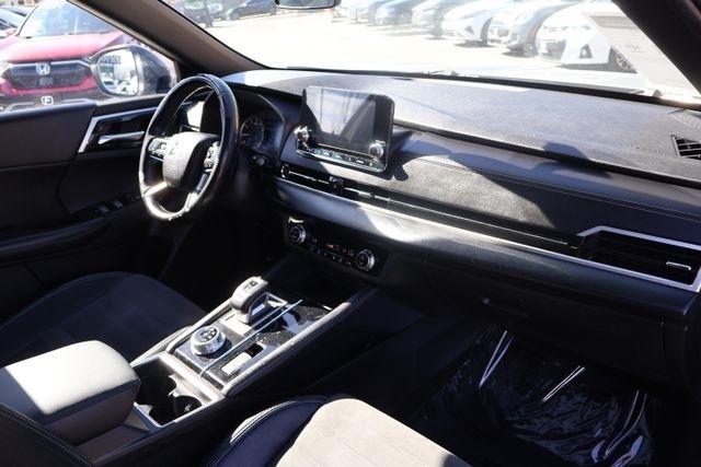 Mitsubishi Outlander  2022