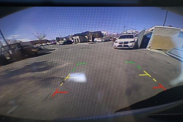 Mitsubishi Outlander  2022