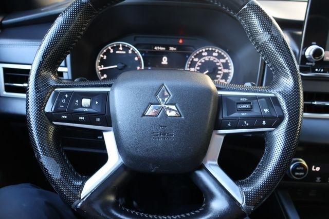 Mitsubishi Outlander  2022