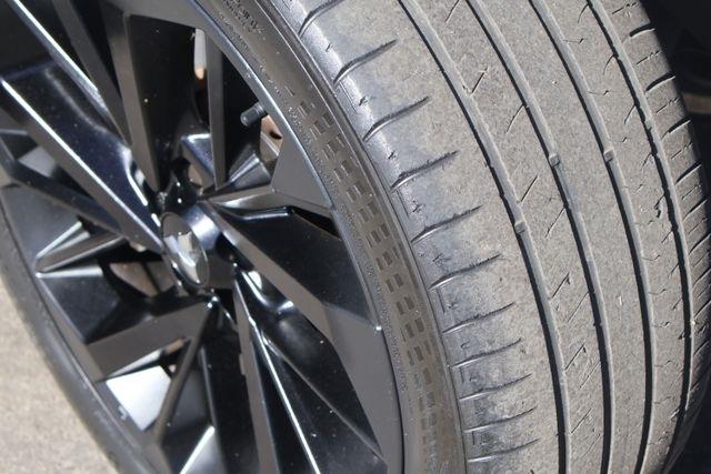 Mitsubishi Outlander  2022