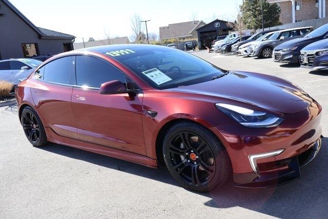Tesla Model 3  2018