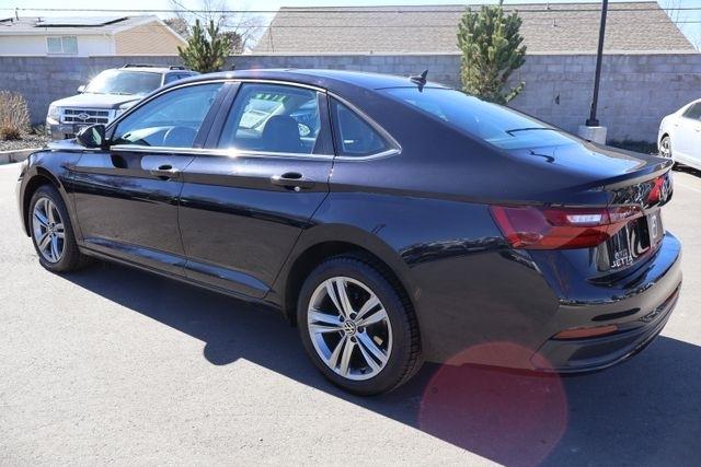 Volkswagen Jetta  2022