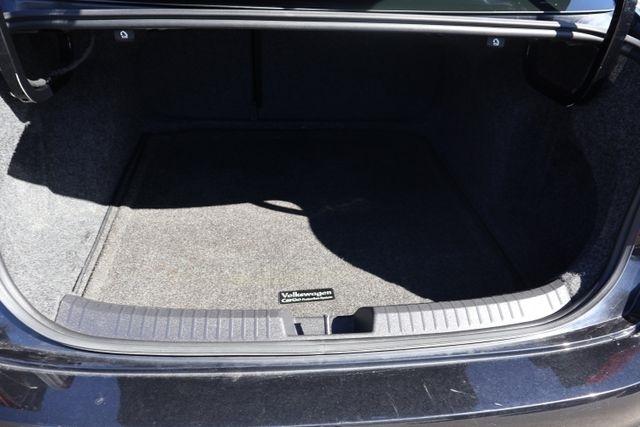 Volkswagen Jetta  2022