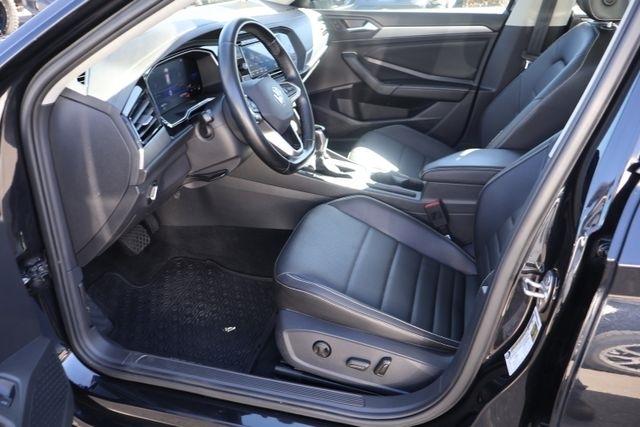 Volkswagen Jetta  2022