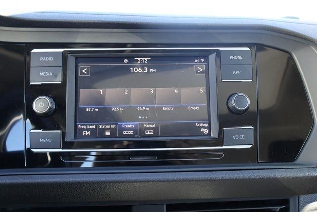 Volkswagen Jetta  2022