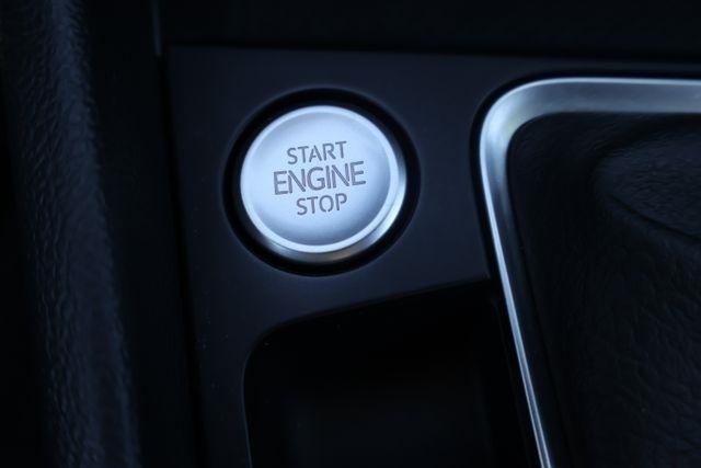 Volkswagen Jetta  2022