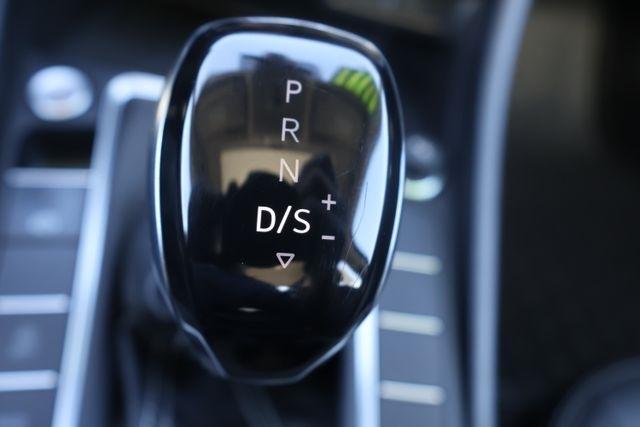 Volkswagen Jetta  2022