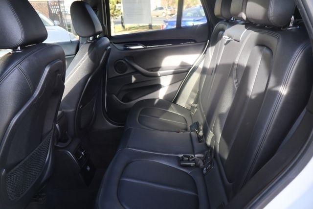 BMW X1  2018