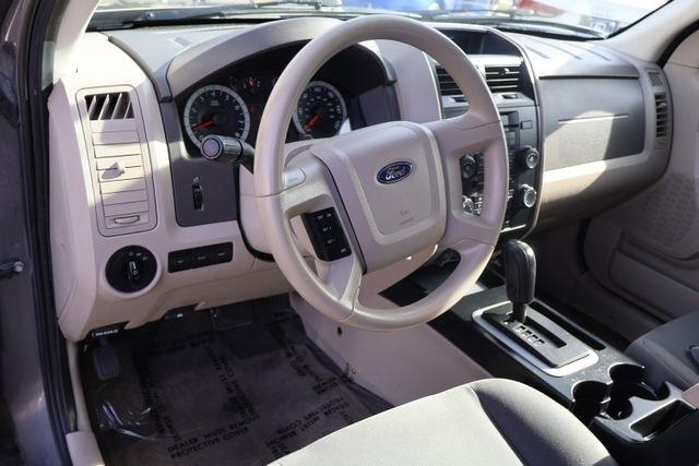 Ford Escape  2011