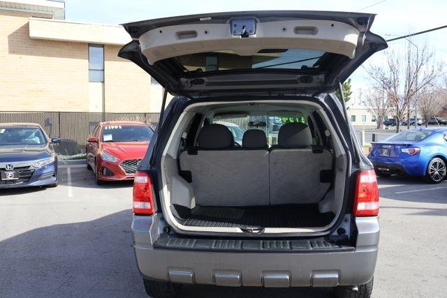 Ford Escape  2011