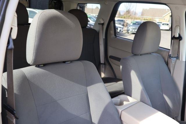 Ford Escape  2011