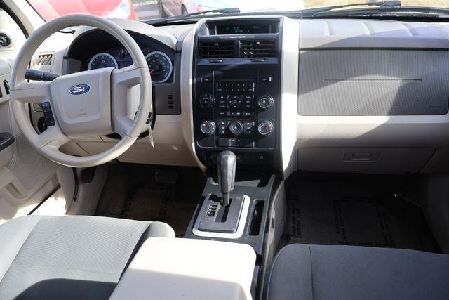 Ford Escape  2011