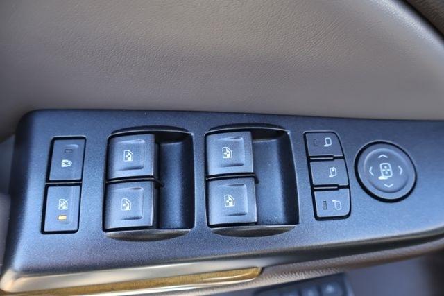 GMC Yukon XL  2016