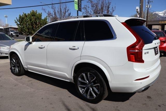 Volvo XC90  2017