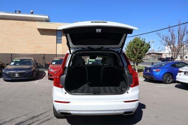Volvo XC90  2017