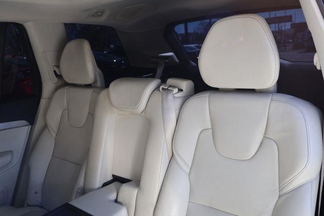 Volvo XC90  2017