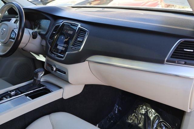 Volvo XC90  2017