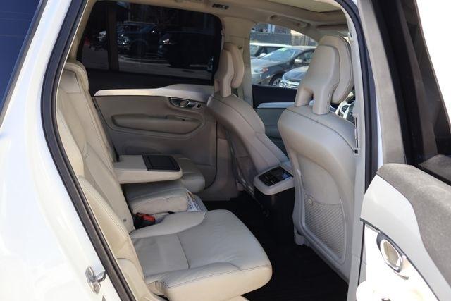 Volvo XC90  2017