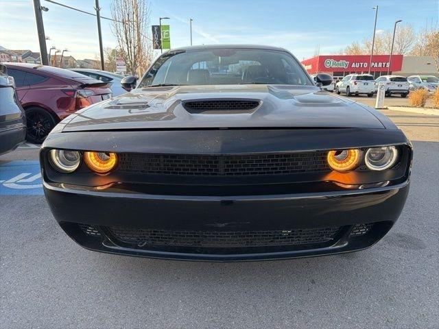 Dodge Challenger  2021