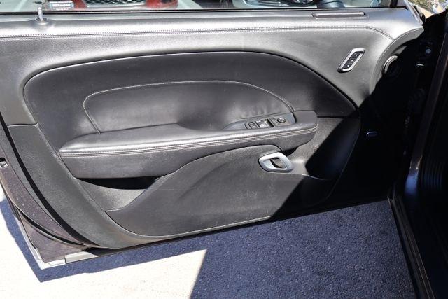 Dodge Challenger  2021