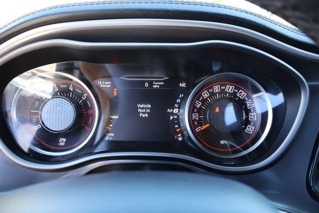 Dodge Challenger  2021