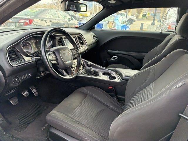 Dodge Challenger  2017