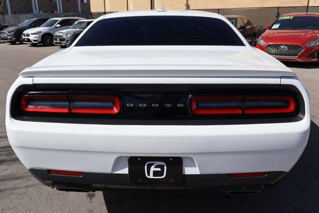 Dodge Challenger  2017