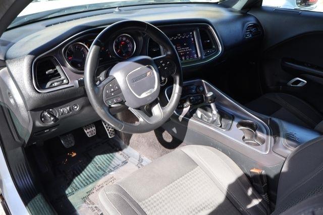 Dodge Challenger  2017