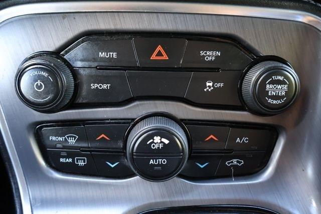 Dodge Challenger  2017