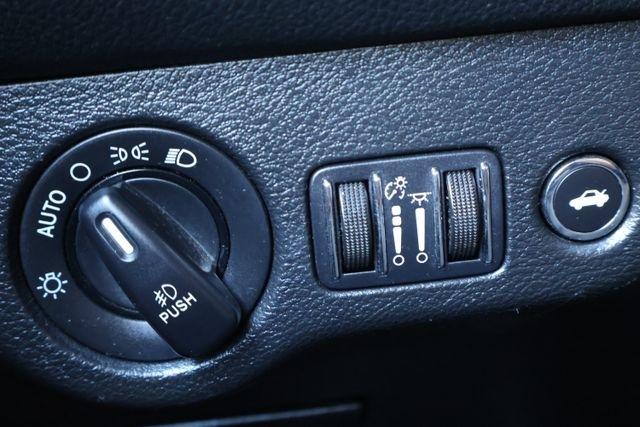 Dodge Challenger  2017