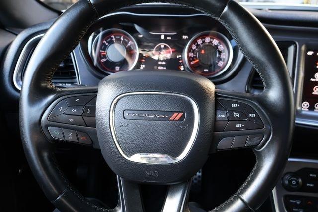 Dodge Challenger  2017