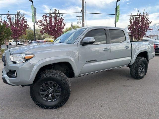 Toyota Tacoma 4WD  2021