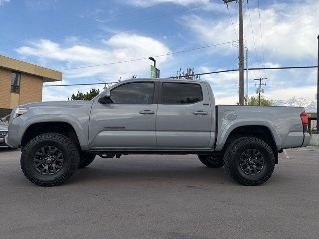 Toyota Tacoma 4WD  2021