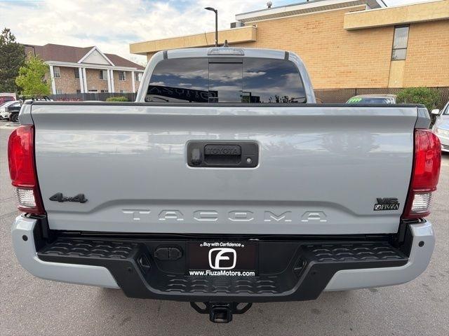 Toyota Tacoma 4WD  2021