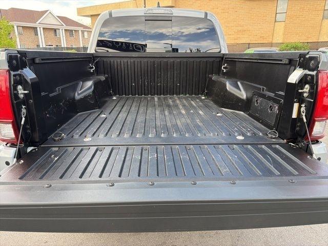 Toyota Tacoma 4WD  2021