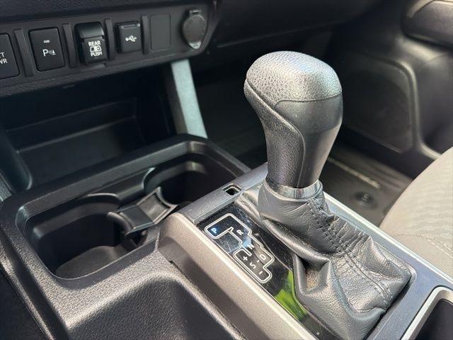 Toyota Tacoma 4WD  2021