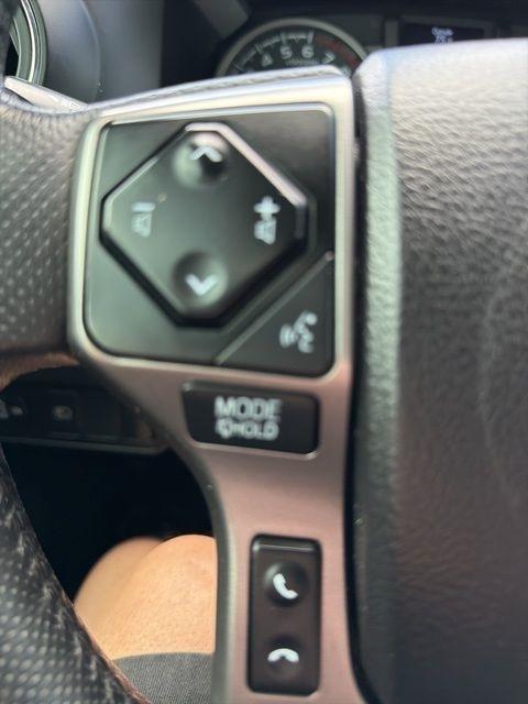 Toyota Tacoma 4WD  2021