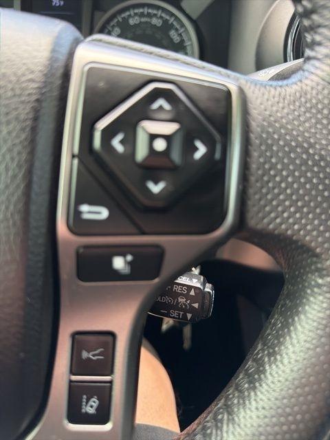 Toyota Tacoma 4WD  2021