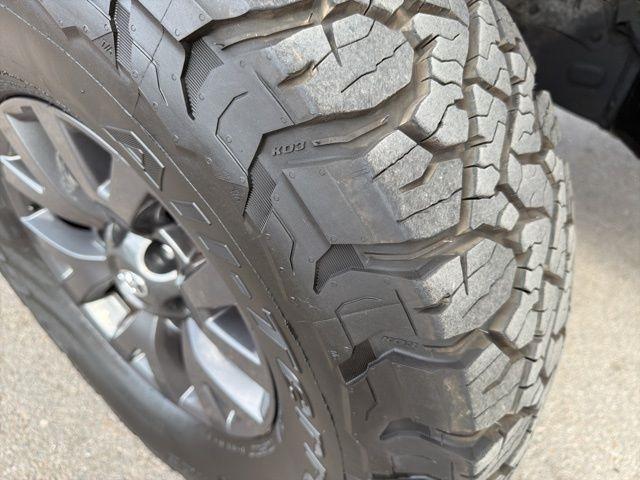 Toyota Tacoma 4WD  2021