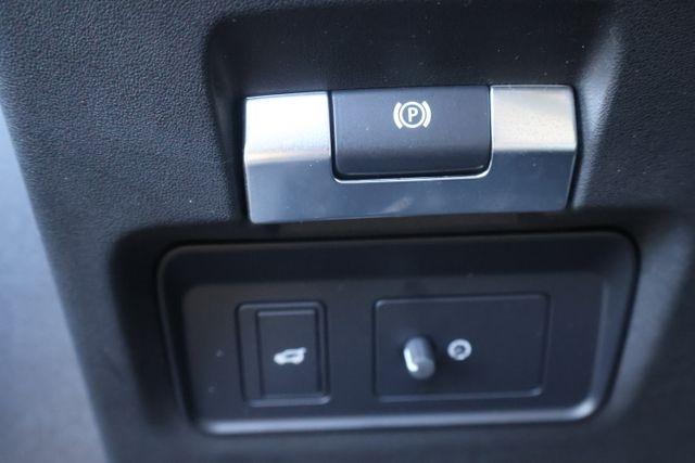 Land Rover Discovery Sport  2020